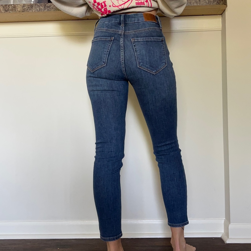 Bohme High Waisted Skinny Jeans - Size 24 - Barely Worn